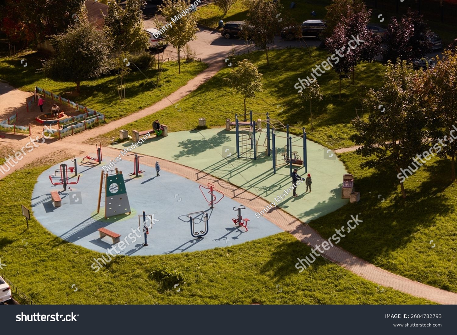 Chantier, Aires de jeux